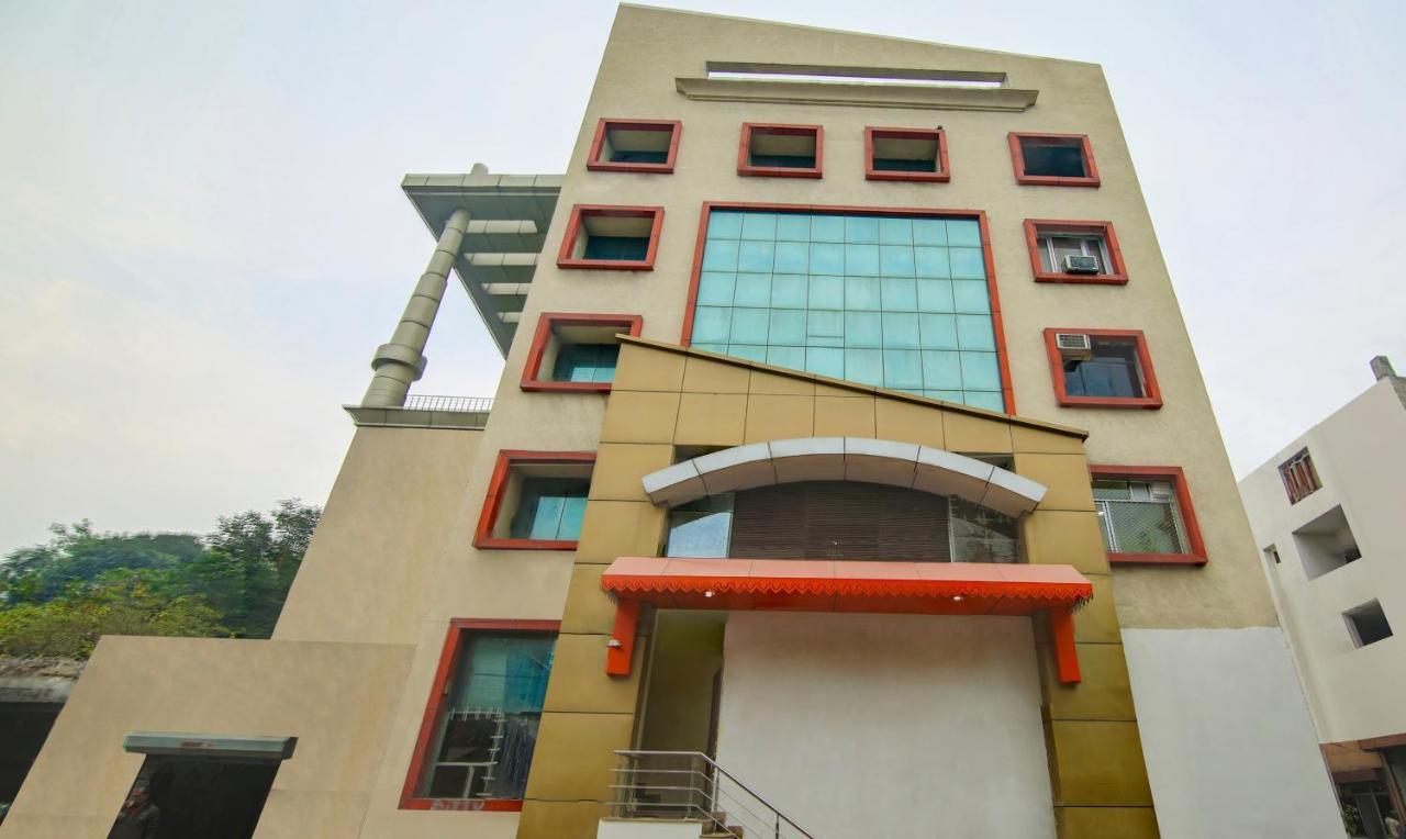 Itsy Hotels Oasis Inn Jalandhar Exterior photo